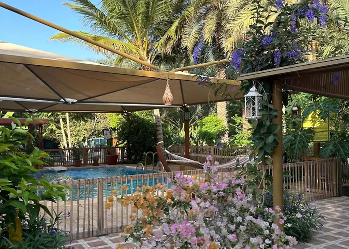 Valley Cliff Inn